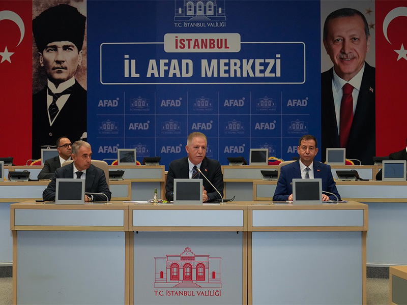 İstanbul’un Ortak Sorunu: Sahipsiz Sokak Hayvanları…