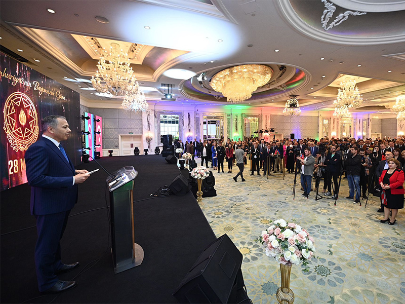 Azerbaycan Bağımsızlık Günü İstanbul’da Kutlandı