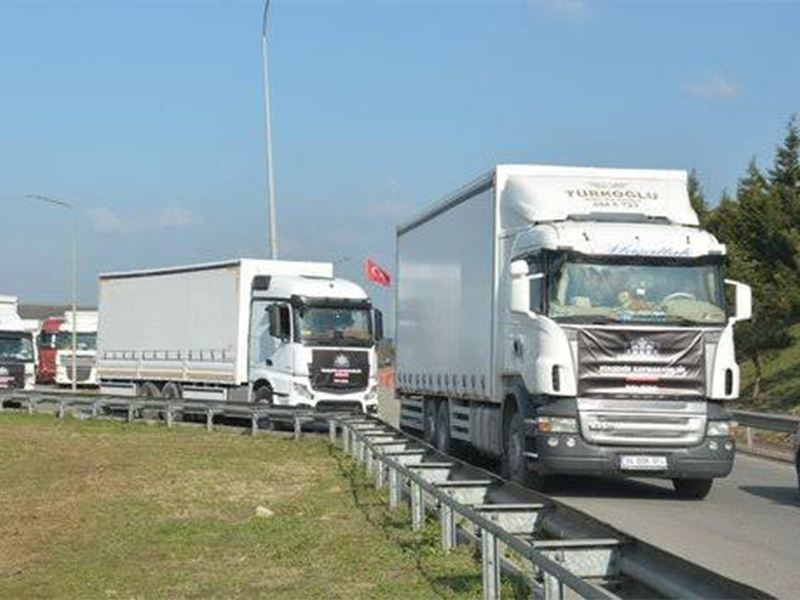 Vali Yerlikaya, Afet Bölgelerine Yapılan Yardımı Açıkladı