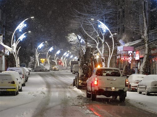 “İstanbul’da Kar Nedeniyle Motosiklet ve Elektrikli Scooter Kullanılmayacak 🛴🏍🛵”