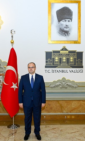 Dr. Ahmet Süheyl ÜÇER